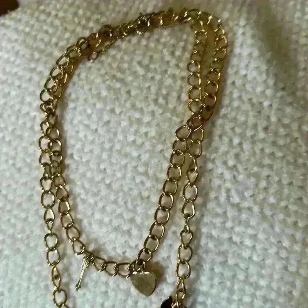 Pendant chains - Picture 4 of 4